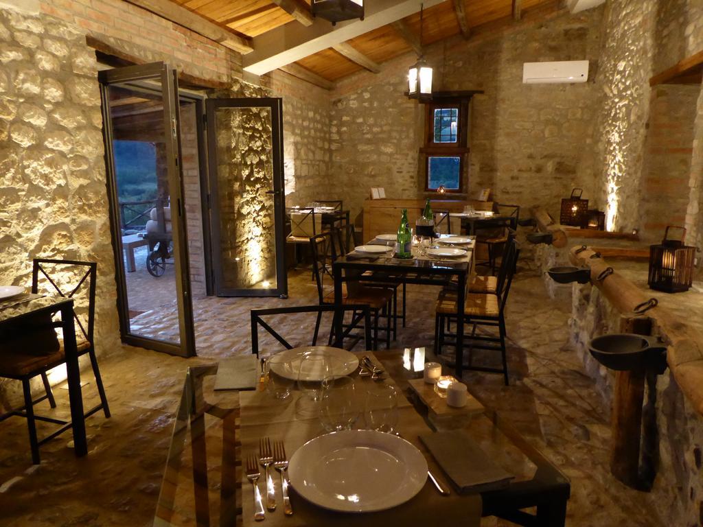 Pietre Di Fiume Villa Apice Exterior photo